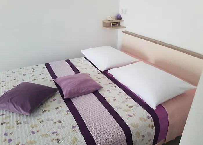 Gabi & Πανσιόν 3*