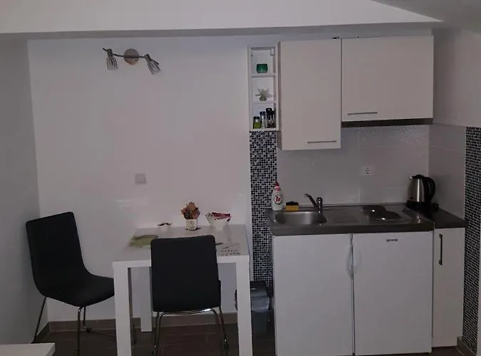 Πανσιόν Gabi &