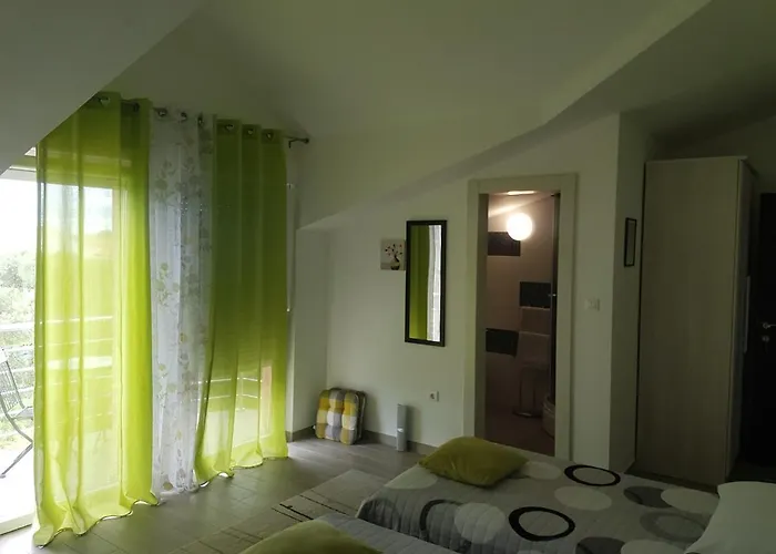 Konukevi Gabi & Lozovac