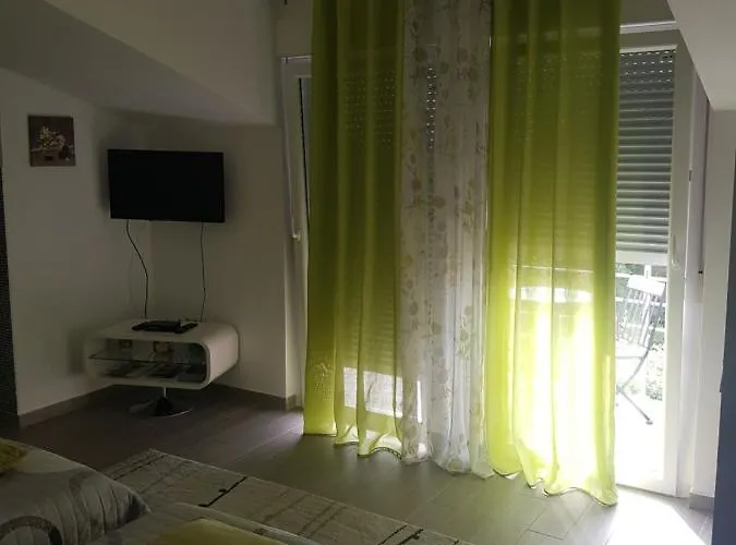 Konukevi Gabi & Lozovac