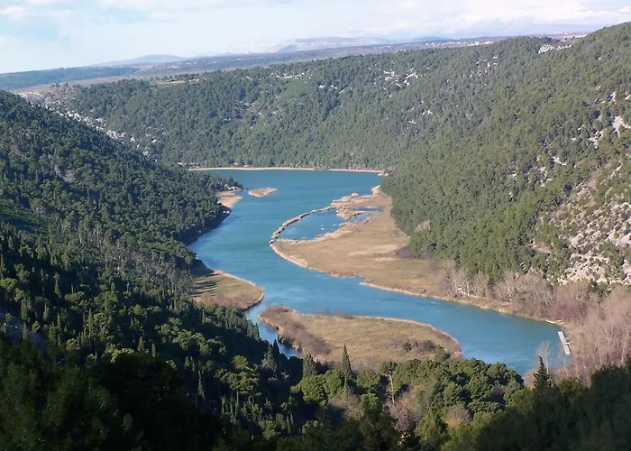 Πανσιόν Gabi & 3*