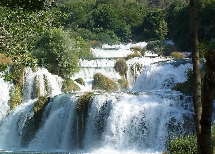 Konukevi Gabi & Lozovac