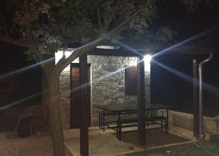 Πανσιόν Gabi & 3*